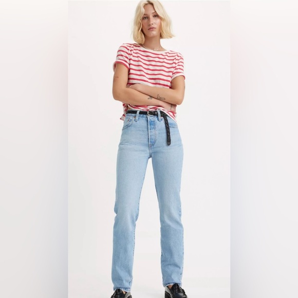 NWOT - Levi’s 501® ORIGINAL FIT WOMEN'S JEANS - Size 34/32 - Picture 2 of 16